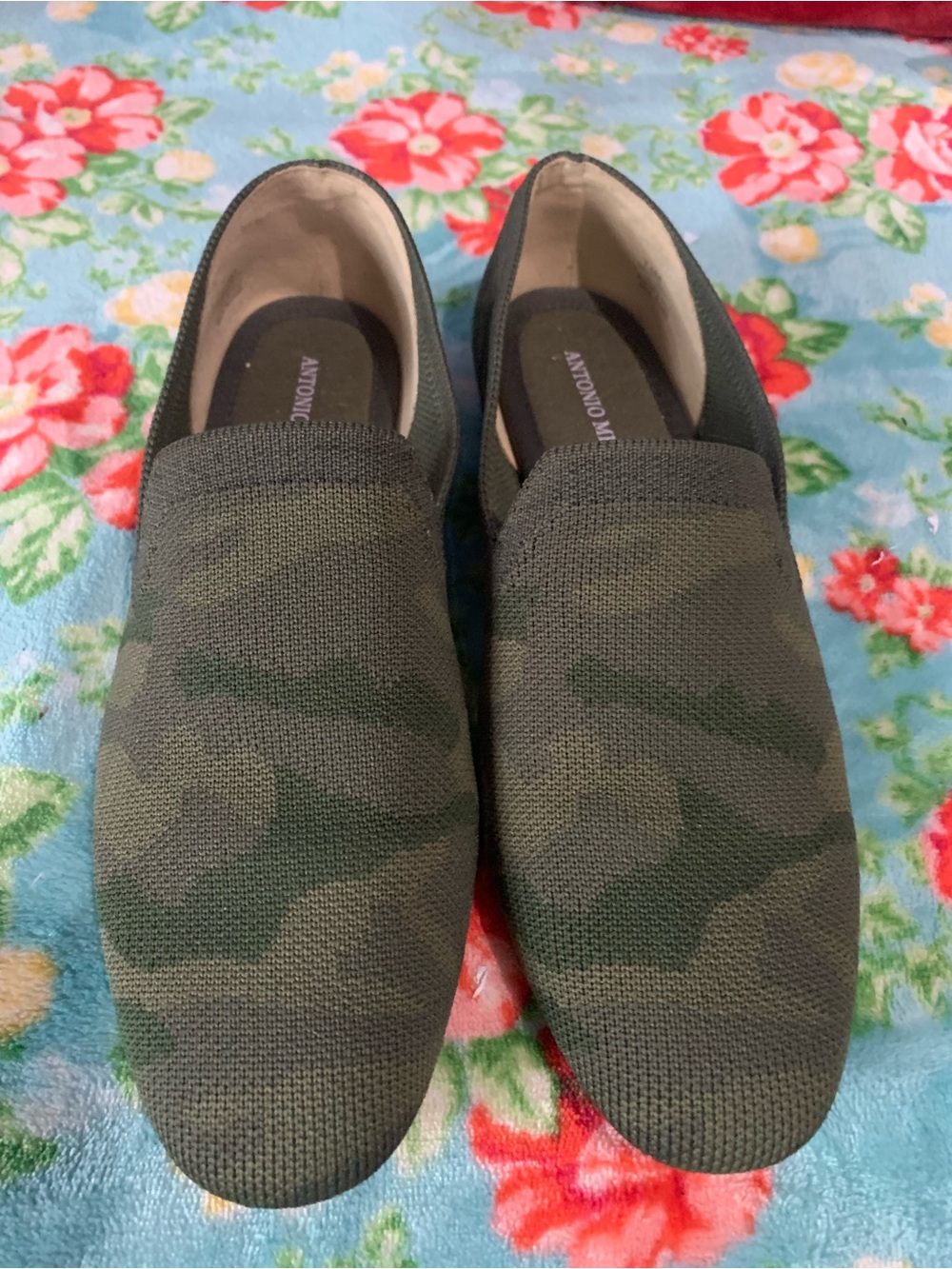 ANTONIO MELANI Women’s Washable Camouflage Knit Slip-Ons in Olive Green
